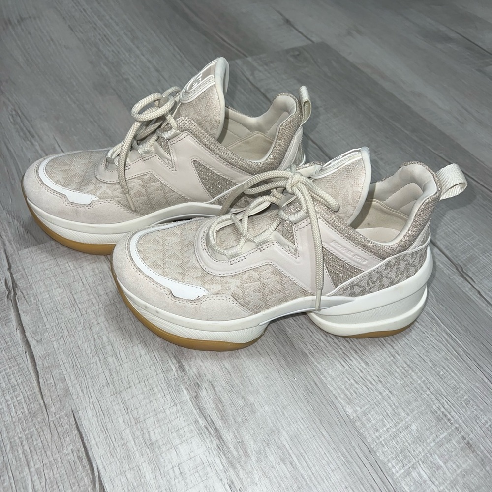 Michael Kors Olympia trainers - Picture 3 of 6
